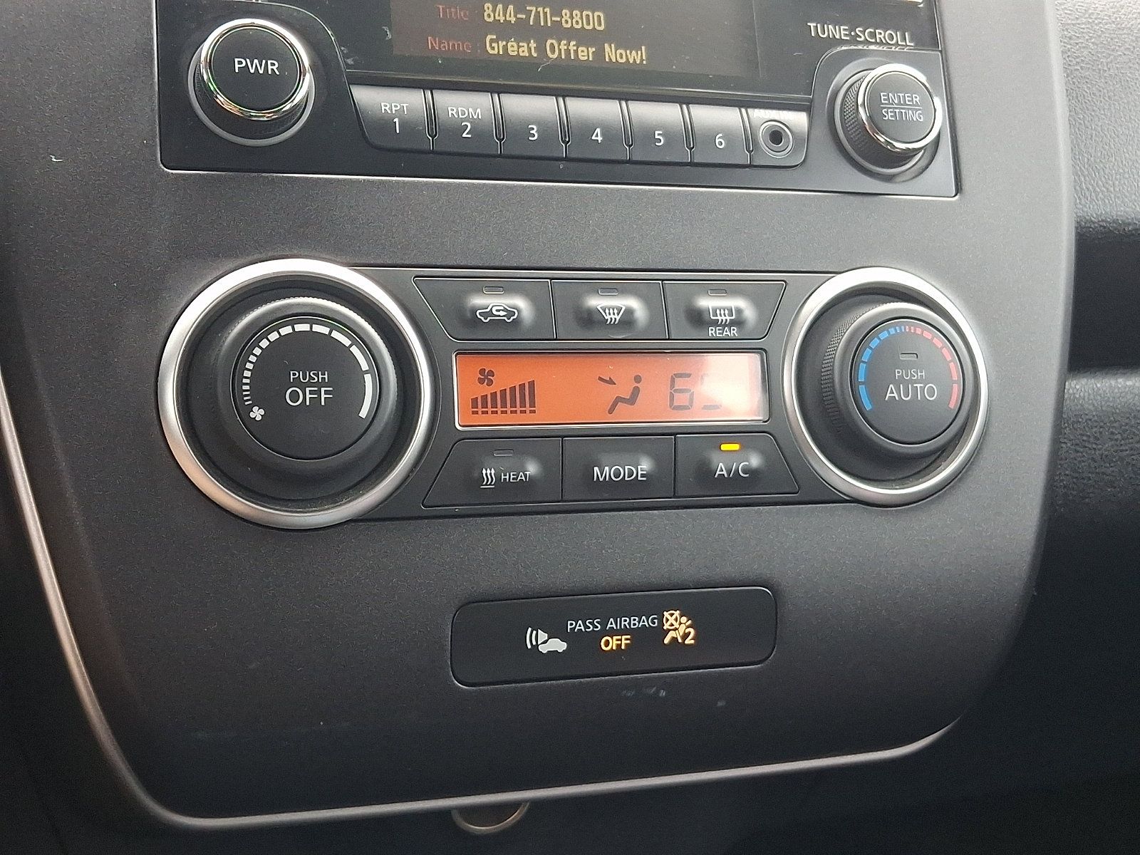 Used 2015 Nissan Leaf S FWD image 15
