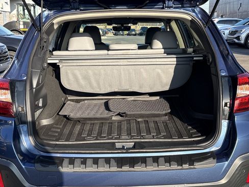 Used 2019 Subaru Outback 2.5i Limited image 14