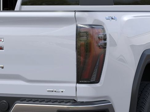 New 2026 GMC Sierra 2500 SLT w/ SLT Convenience Package AWD/4WD image 35