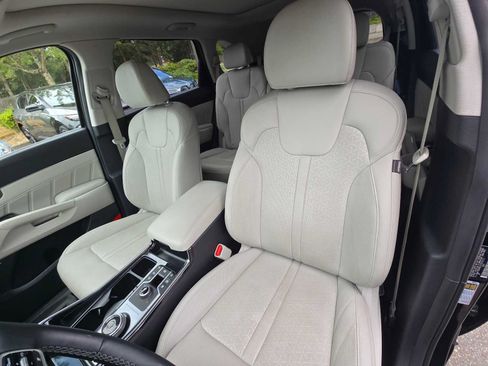Used 2022 Kia Sorento SX Prestige w/ Panoramic Sunroof Package AWD/4WD image 22