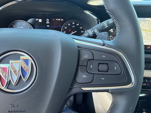 Used 2023 Buick Envision Avenir FWD image 17