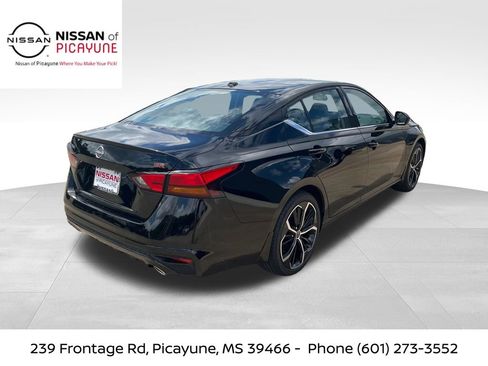 New 2026 Nissan Altima 2.5 SR FWD image 5