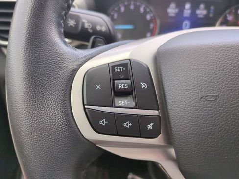 Certified 2020 Ford Explorer XLT w/ Equipment Group 202A image 23