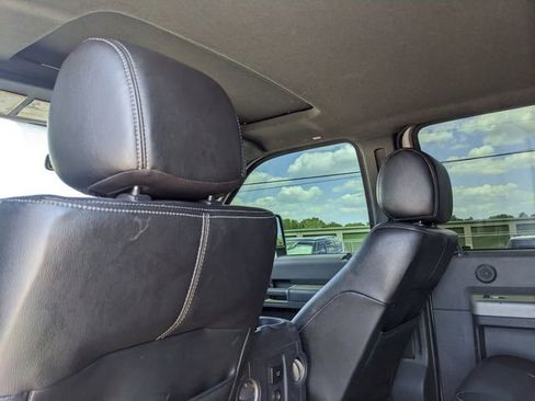 Used 2016 Ford F250 Lariat w/ Lariat Ultimate Package AWD/4WD image 18
