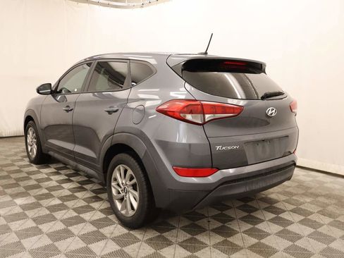 Used 2017 Hyundai Tucson SE FWD image 3