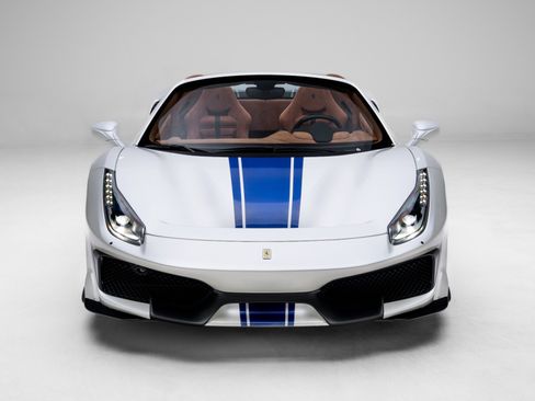 Used 2020 Ferrari 488 Pista Spider image 4
