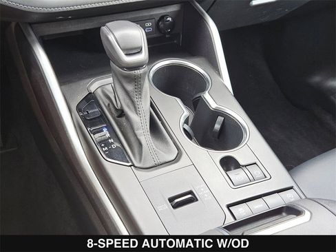 Used 2022 Toyota Highlander XLE image 21