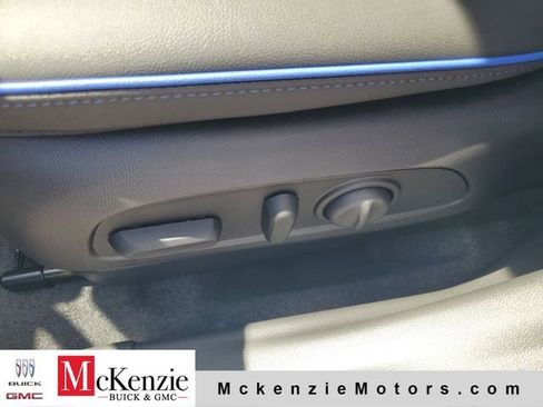 New 2026 Buick Envista Sport Touring w/ Convenience I Package FWD image 7