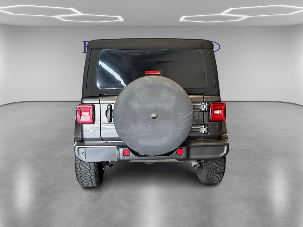 Used 2024 Jeep Wrangler Unlimited Sahara w/ Safety Group AWD/4WD image 7