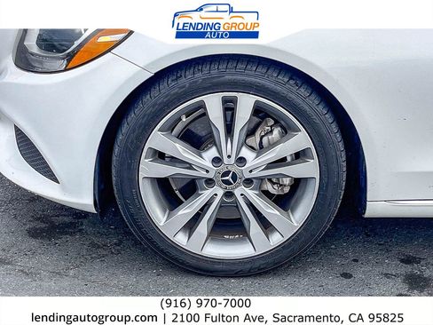 Used 2018 Mercedes-Benz C 300 Sedan image 9