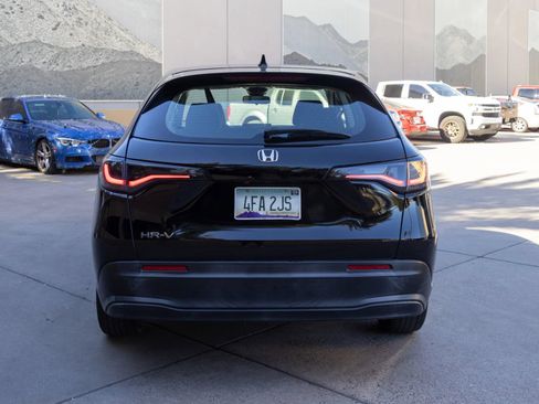 Used 2024 Honda HR-V LX image 5