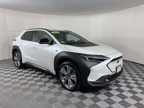 Used 2024 Subaru Solterra Limited image 1