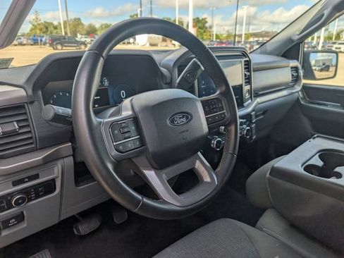 Used 2025 Ford F150 XLT w/ Equipment Group 301A Standard RWD image 9