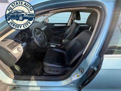 Used 2012 Volkswagen Passat 2.5 SE FWD image 5