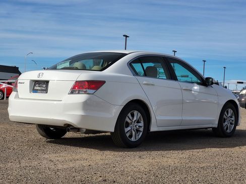 Used 2009 Honda Accord LX-P image 5