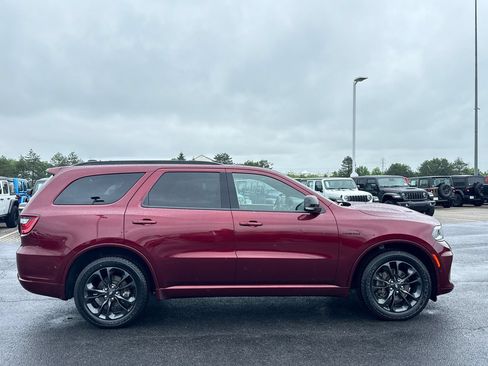 Used 2024 Dodge Durango R/T AWD/4WD image 2