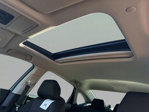 New 2025 Honda Accord SE image 32