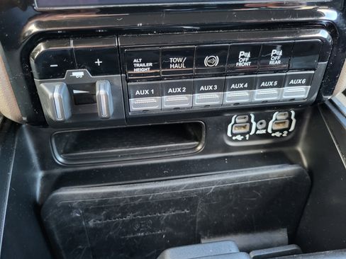 Used 2021 RAM 3500 Laramie image 26