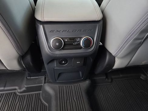 New 2026 Ford Explorer Active w/ Active Comfort Package AWD/4WD image 14