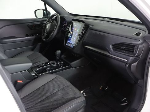 Used 2026 Subaru Forester Premium AWD/4WD image 23