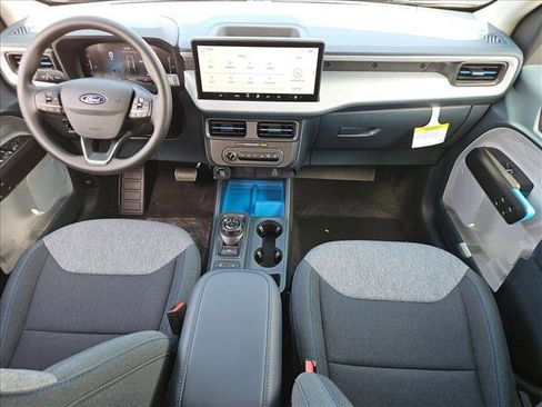 New 2025 Ford Maverick XLT w/ 4K Tow Package image 14