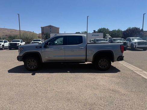 Used 2024 GMC Sierra 1500 AT4X AWD/4WD image 8