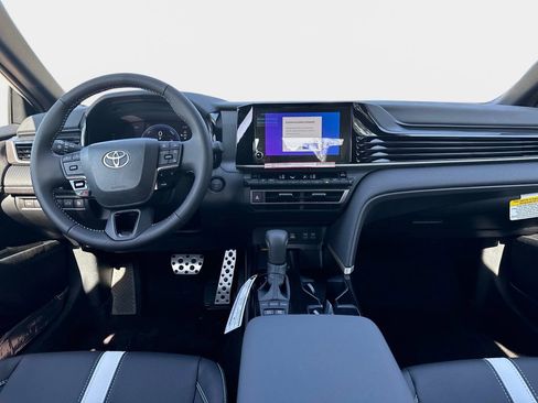 New 2026 Toyota Camry SE image 13