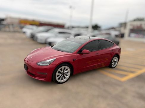 Used 2022 Tesla Model 3 Long Range AWD/4WD image 1