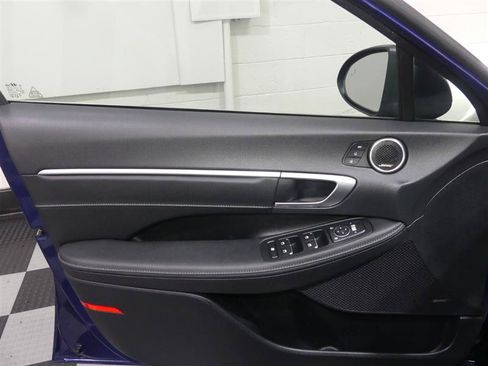 Used 2020 Hyundai Sonata Limited w/ Cargo Package FWD image 18