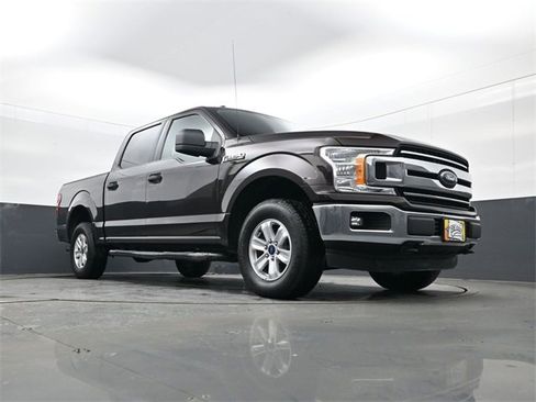 Used 2018 Ford F150 XLT image 24