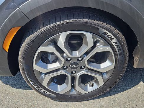 Certified 2022 Kia Soul X-Line FWD image 6