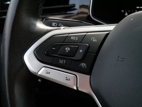 Used 2025 Volkswagen Jetta S FWD image 25