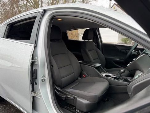 Used 2021 Chevrolet Malibu LS w/ LPO, Convenience Package 1 image 11