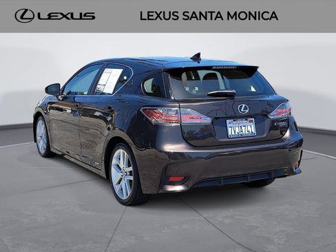 Used 2014 Lexus CT 200h w/ Seat Comfort Package FWD image 7
