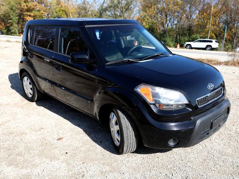 Used 2010 Kia Soul image 4