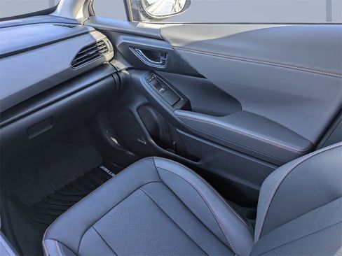 Used 2025 Subaru Crosstrek 2.5i Limited w/ Popular Package #3A image 18