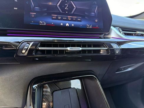 Certified 2025 BMW X1 xDrive28i w/ Convenience Package image 29