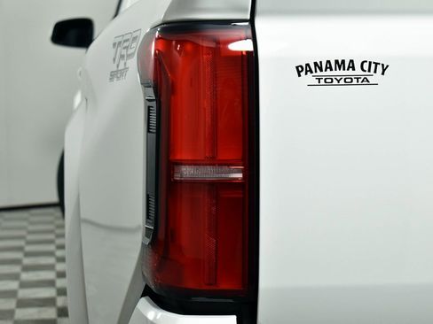 Used 2024 Toyota Tacoma TRD Sport image 24