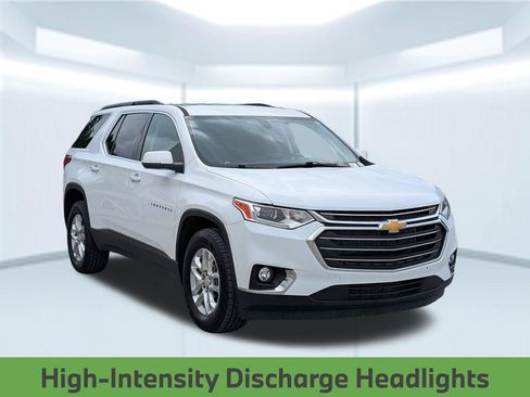Used 2021 Chevrolet Traverse LT FWD image 9
