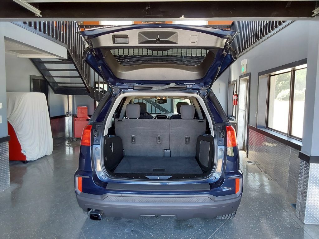 Used 2017 GMC Terrain SLE FWD image 20