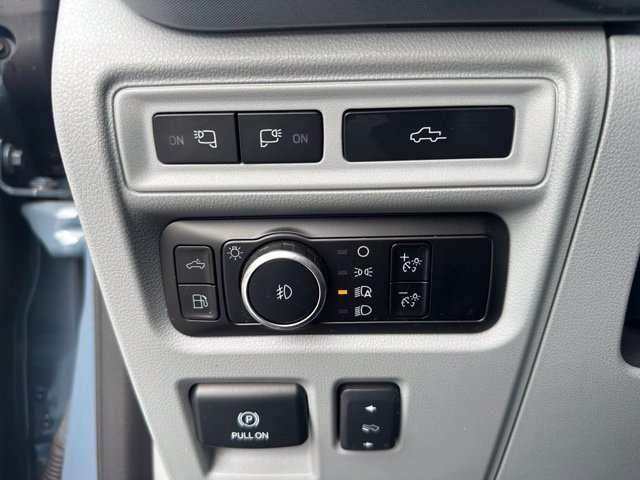 Used 2023 Ford F150 Limited AWD/4WD image 30