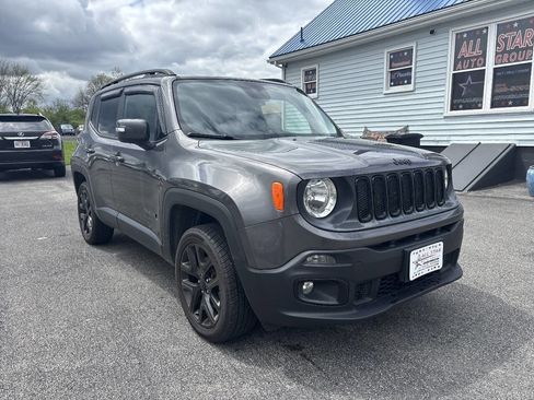 Used 2016 Jeep Renegade Latitude AWD/4WD image 10