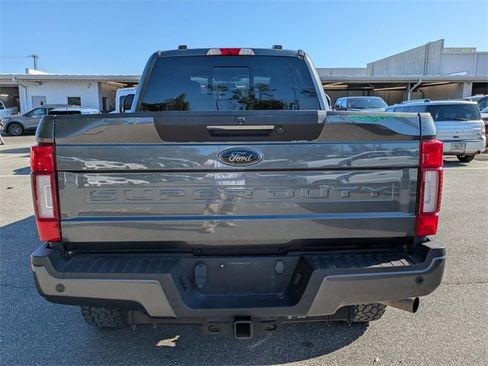 Used 2020 Ford F350 Lariat image 4