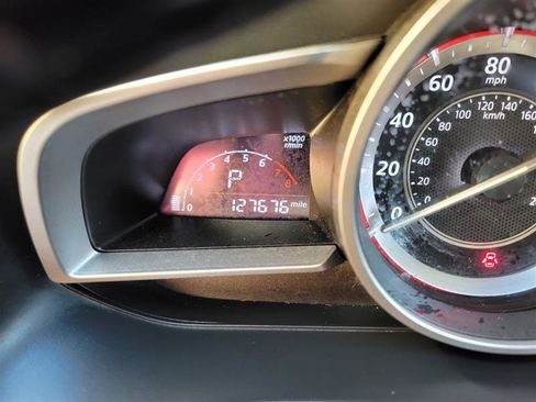 Used 2014 MAZDA MAZDA3 i Touring w/ Technology Package image 30