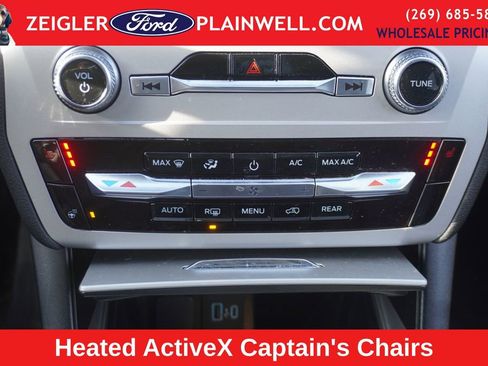 Used 2023 Ford Explorer XLT w/ Equipment Group 202A image 21