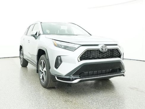 New 2025 Toyota RAV4 SE image 94