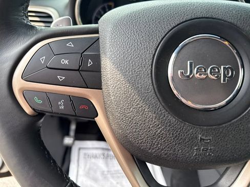 Used 2015 Jeep Grand Cherokee Laredo w/ Quick Order Package 23E AWD/4WD image 24
