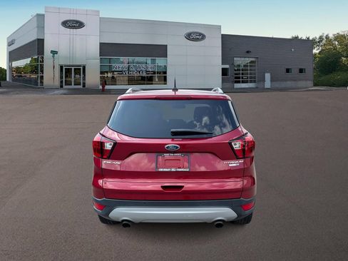 Used 2019 Ford Escape Titanium AWD/4WD image 8