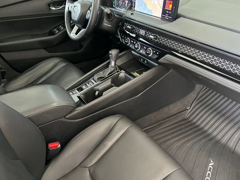 Used 2024 Honda Accord Touring image 15