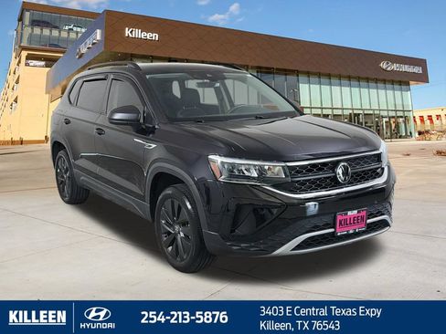 Used 2024 Volkswagen Taos S w/ MDO Package FWD image 1